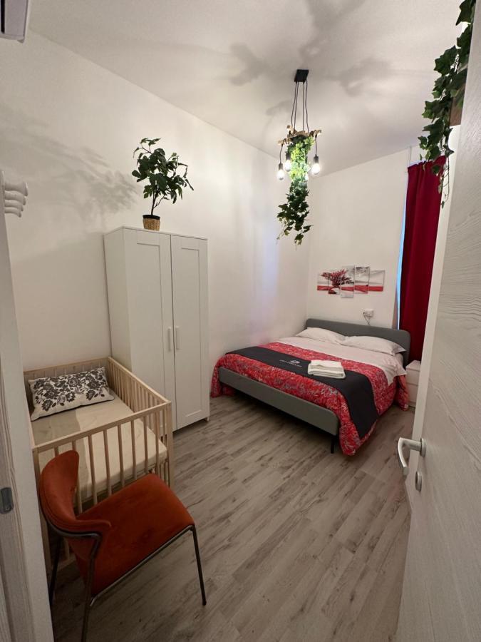 Dea Dreams - Piazzale Lodi Near Fondazione Prada Apartment มิลาน ภายนอก รูปภาพ